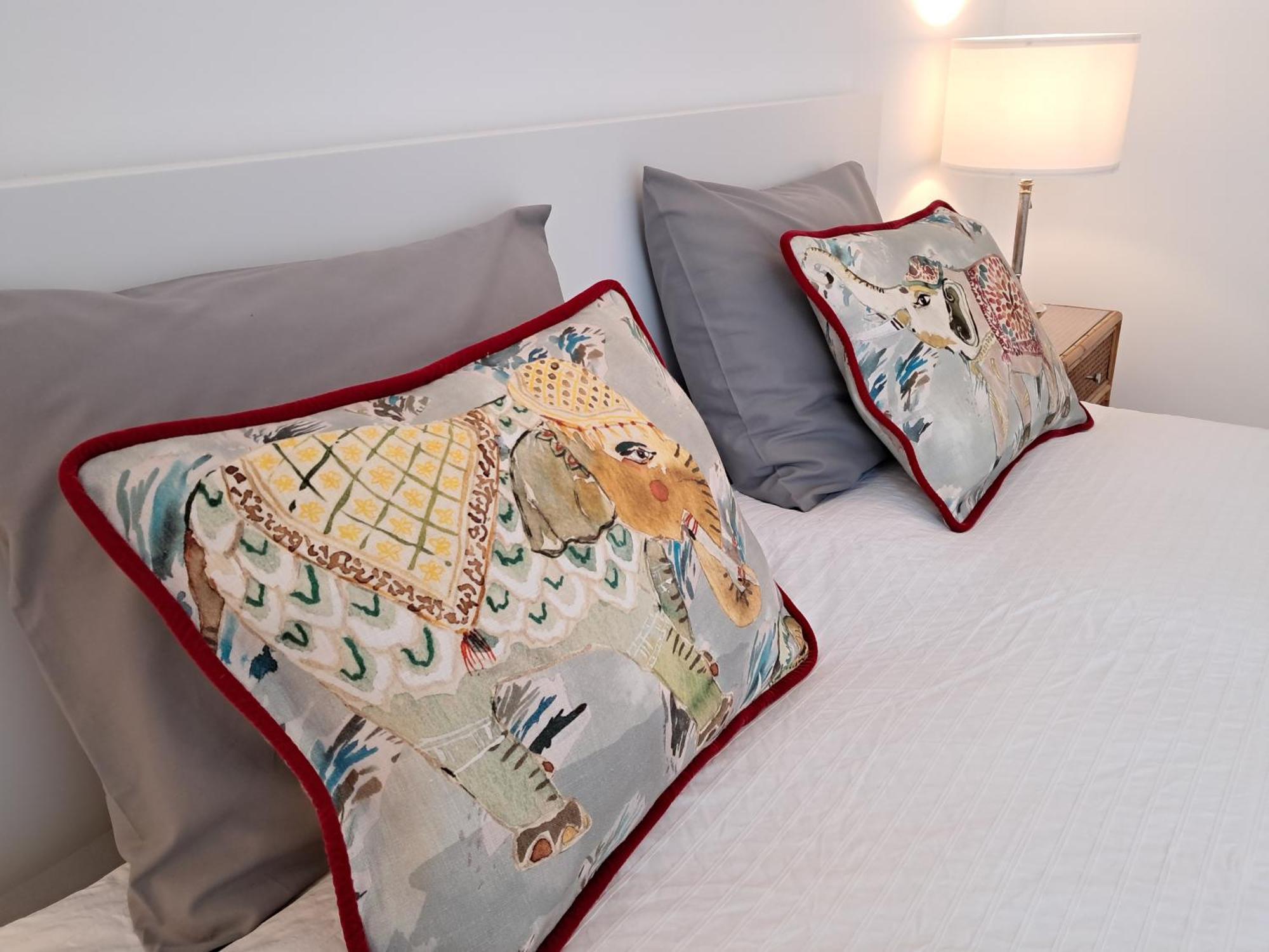 Apartamentos Almirante Hoyos Sevilla Dış mekan fotoğraf
